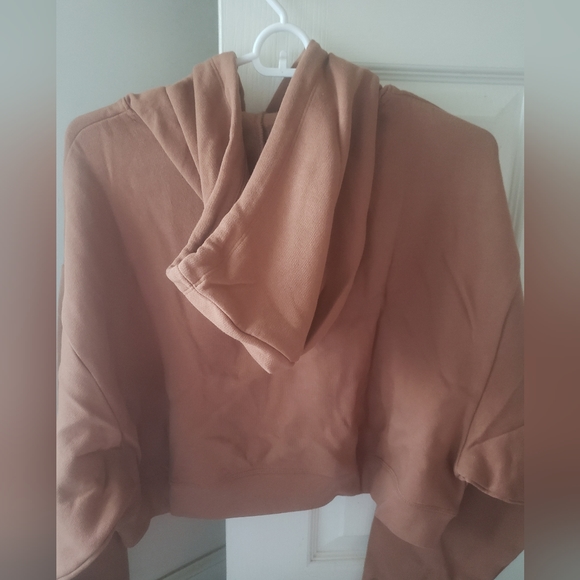 NWT Victoria Secret Cropped Fleece Hoodie. - Picture 7 of 7